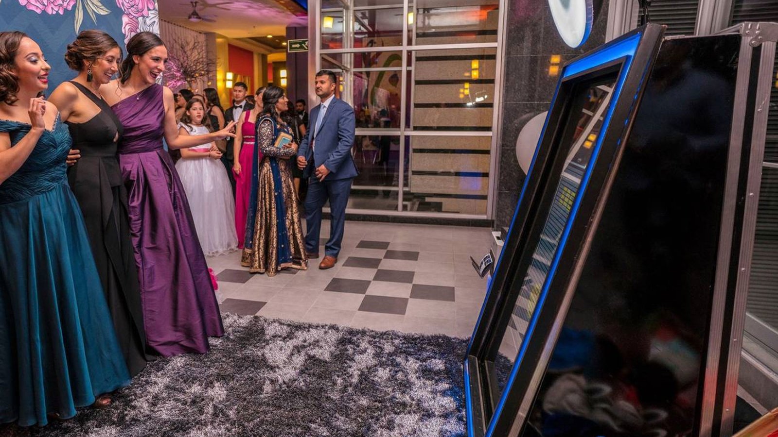 FINDING NEW BUILDING IN THE DUST OF THE OLD